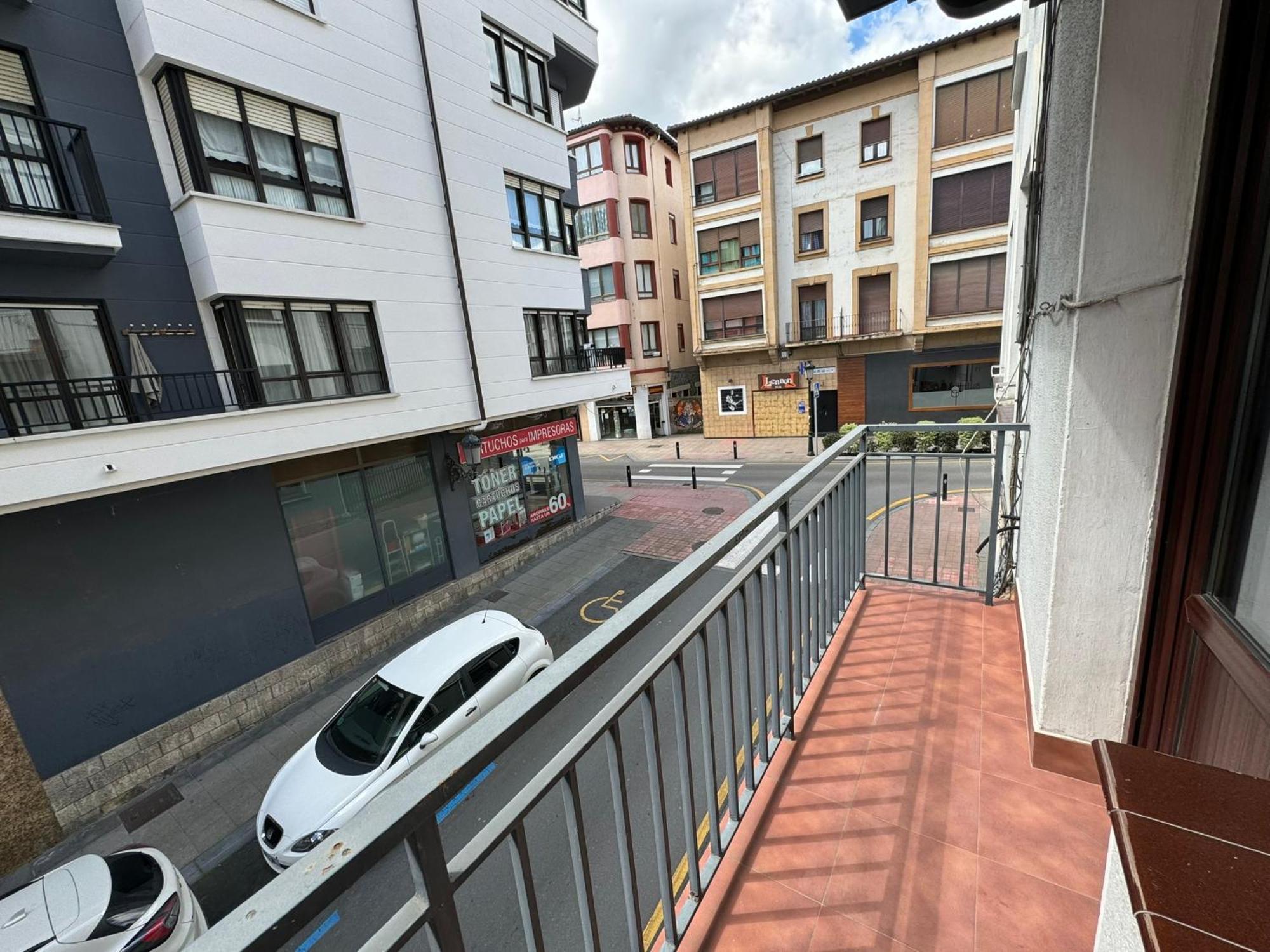Byandreea Apartaments Etxebi Герника-и-Луно Экстерьер фото